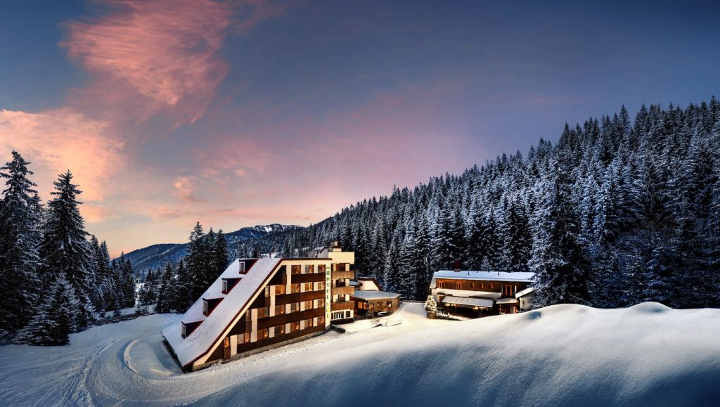 Hotel-Ski-Jasna-winter