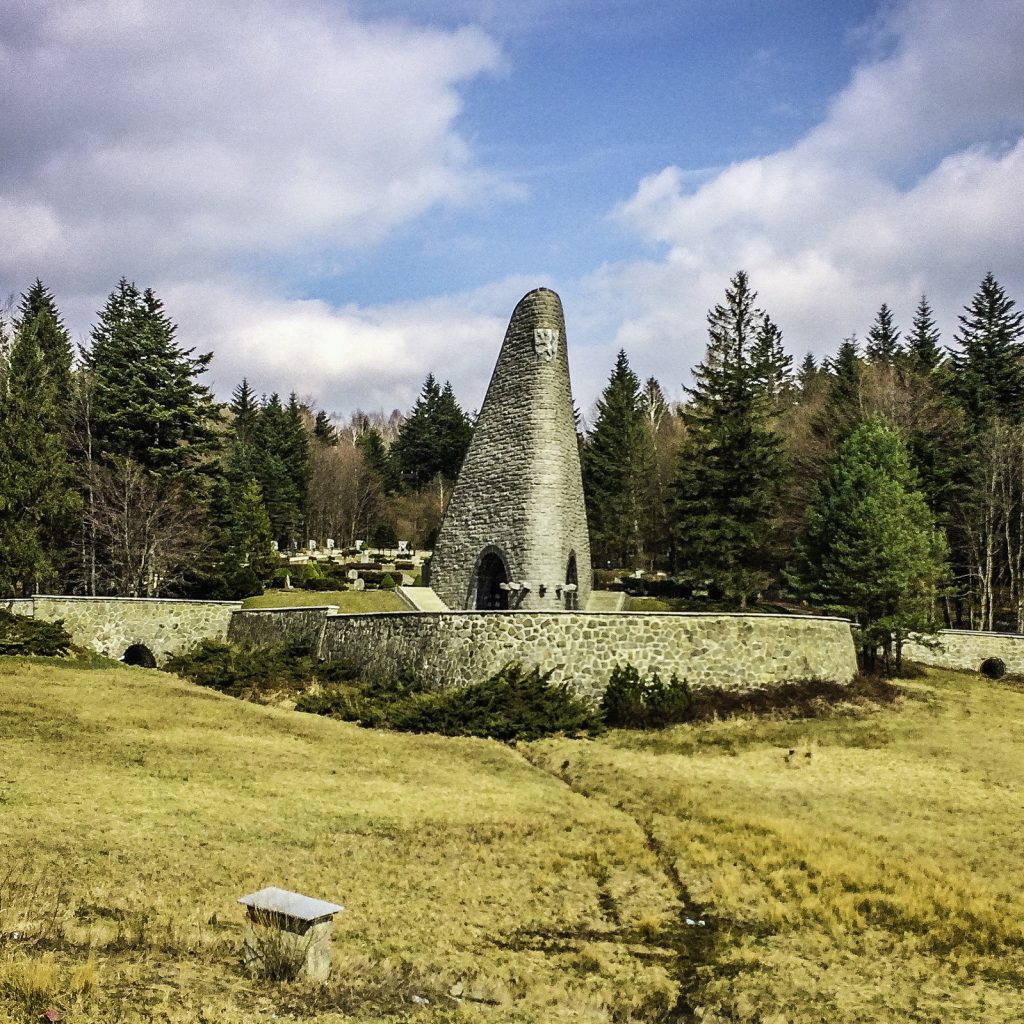 Dukla-war-monument