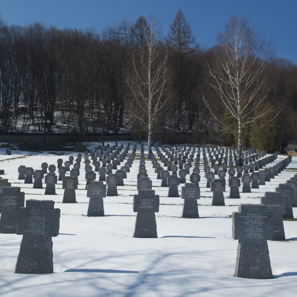 hunkovce-army-cemetery-world-war